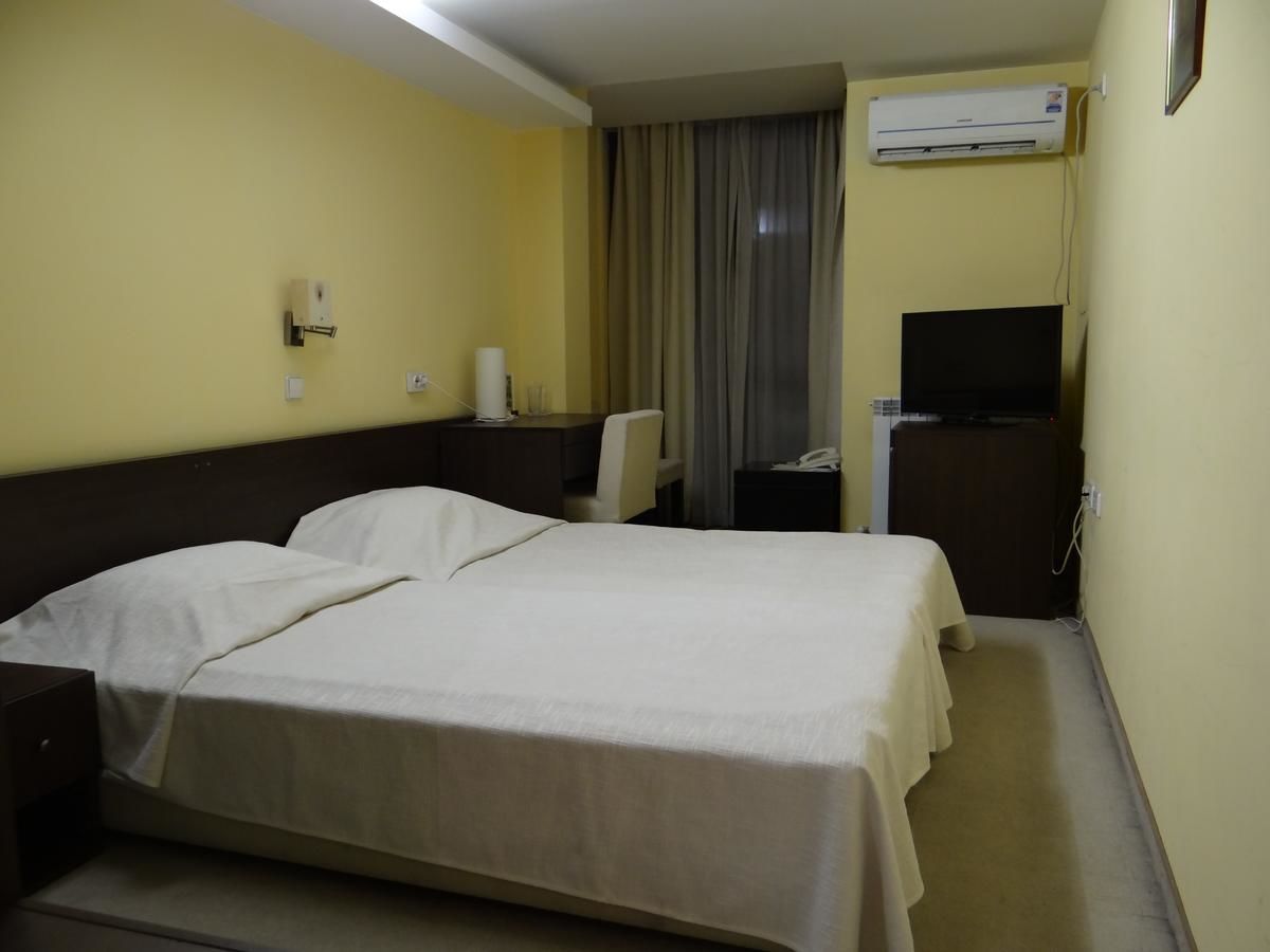 Отель Family Hotel Elitsa Банско